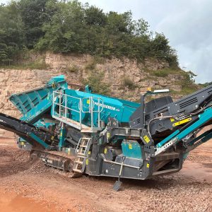 Powerscreen Warrior 1400X Scalping Screen