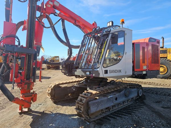 Sandvik DX800 Rock Drill