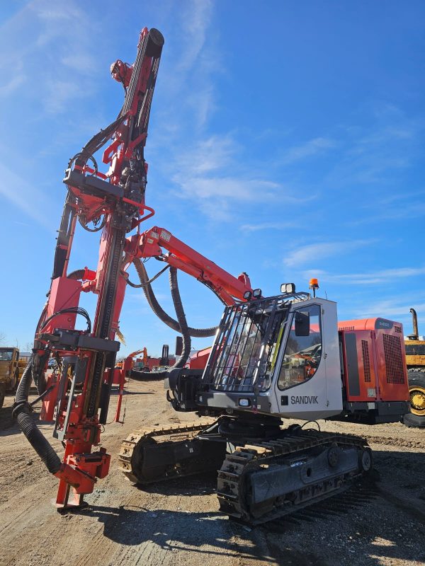 Sandvik DX800 Rock Drill