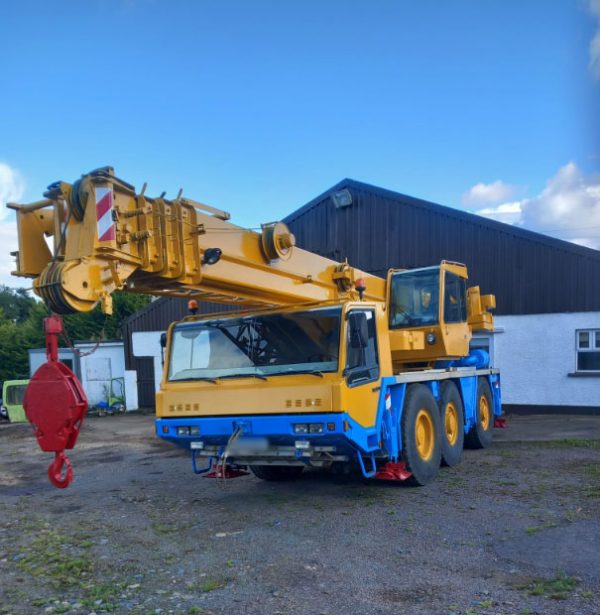 Tadano Faun RTF 40-3 Mobile Crane