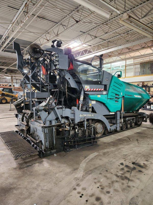 Vogele Super 1700-3i Paver