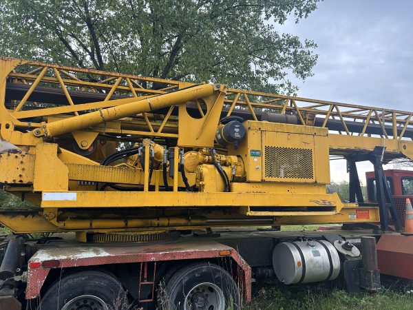 Watson 3110 TM Truck Mounted Piling Rig