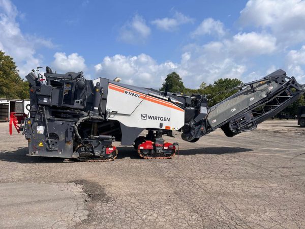 Wirtgen W 120 XTi Cold Planer