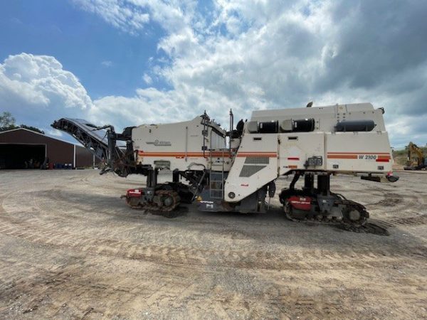 Wirtgen W 2100 Cold Planer