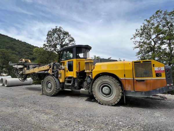 Atlas Copco E2C Underground Rock Drill