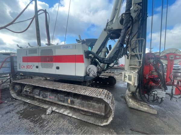 Comacchio CH 300 CFA Piling Rig