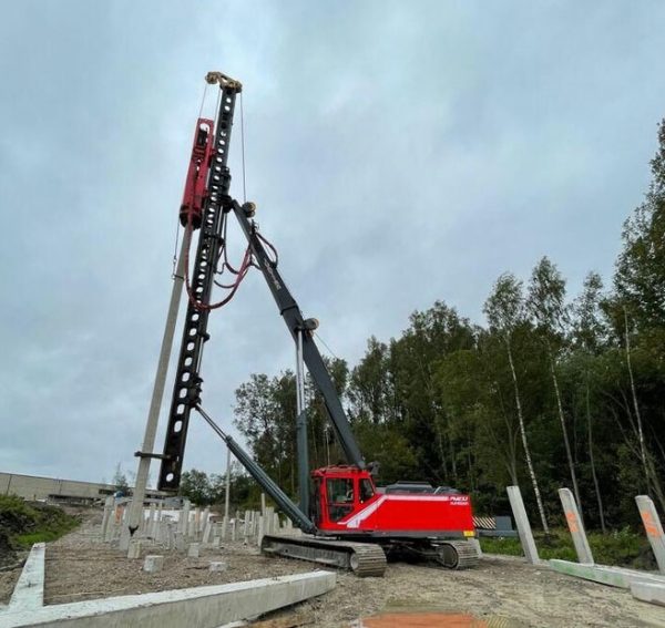 Junttan PM23J Hammer Piling Rig