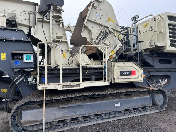 Metso LT1213S Impact Crusher