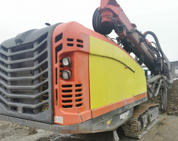 Sandvik DI550 Rock Drill