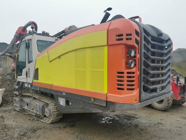 Sandvik DI550 Rock Drill