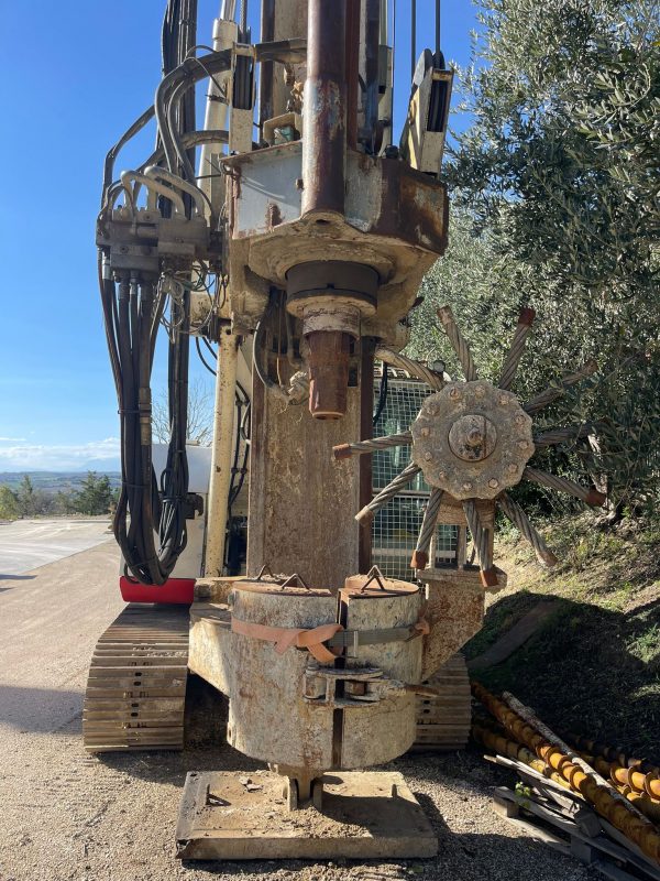 Soilmec R-210 CFA Piling Rig