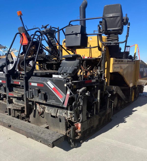 Caterpillar AP1055F Paver