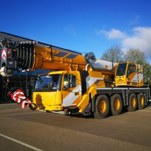 Grove GMK 4100L-1 Mobile Crane