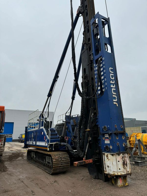 Junttan PM-25H Hammer Piling Rig