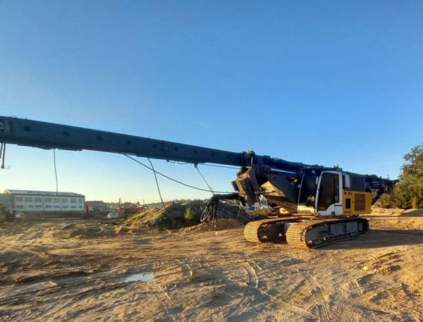 Liebherr LRB 155 Rotary Piling Rig