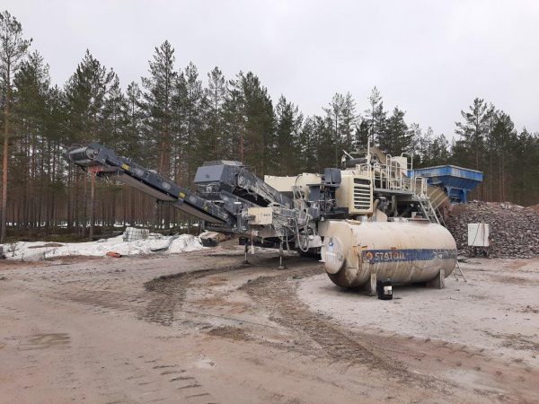 Metso LT300 HPS Cone Crusher