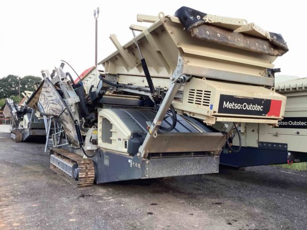 Metso ST2.8 Scalping Screen