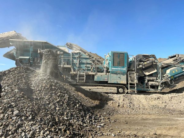 Powerscreen Trakpactor 320SR Impact Crusher