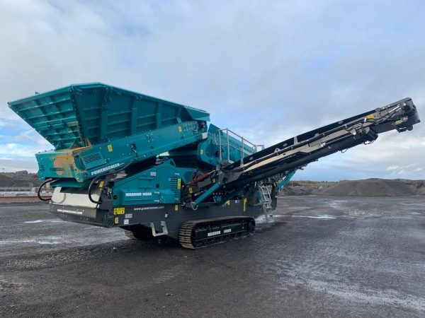 Powerscreen Warrior 1400X Scalping Screen