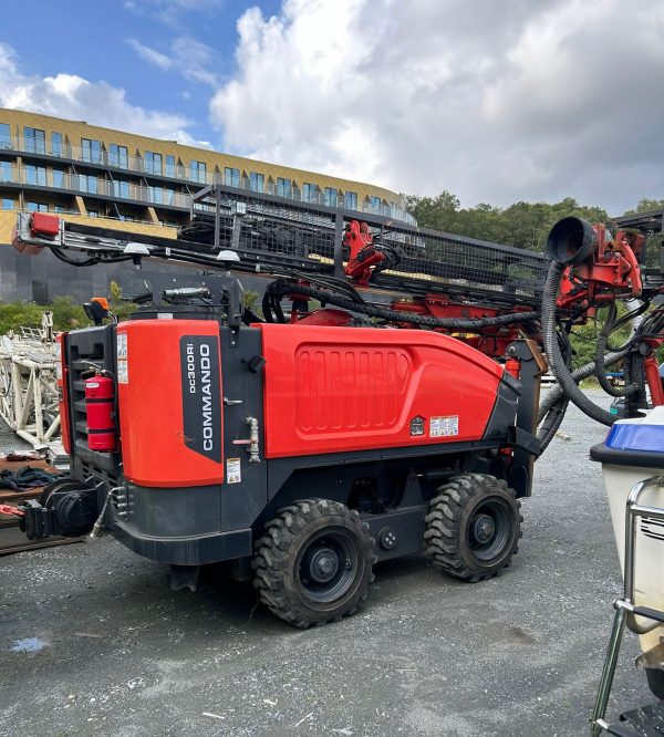 Sandvik DC300Ri S5 Rock Drill