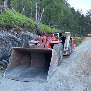 Sandvik LH410 Underground Loader