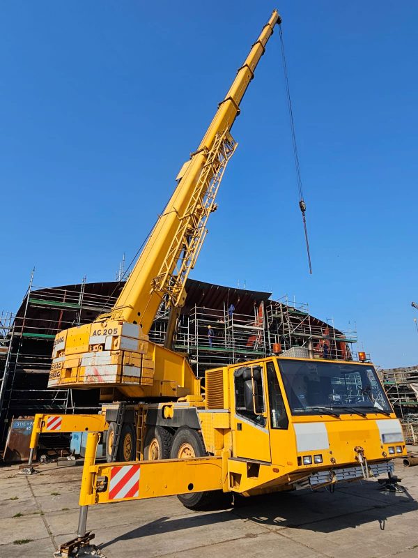 Terex Demag AC 205 Mobile Crane