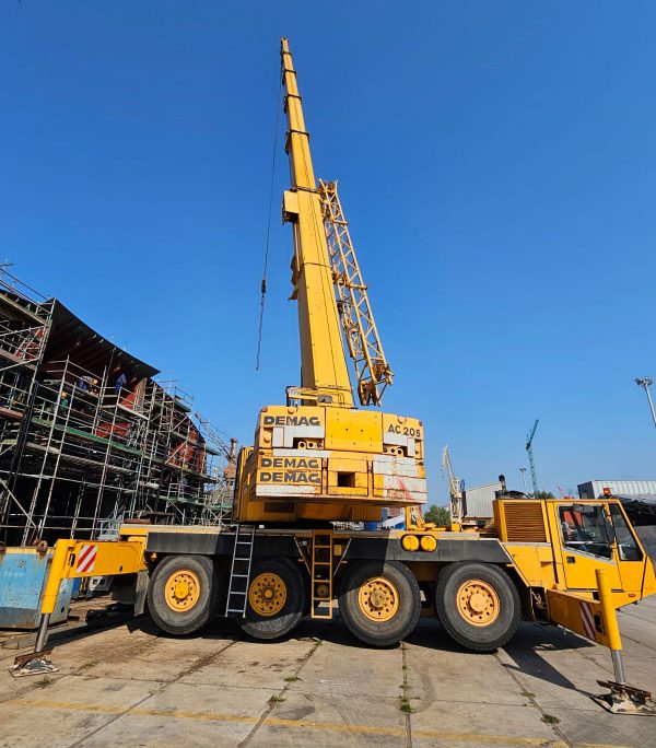 Terex Demag AC 205 Mobile Crane