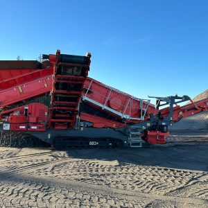 Terex Finlay 883+ Scalping Screen