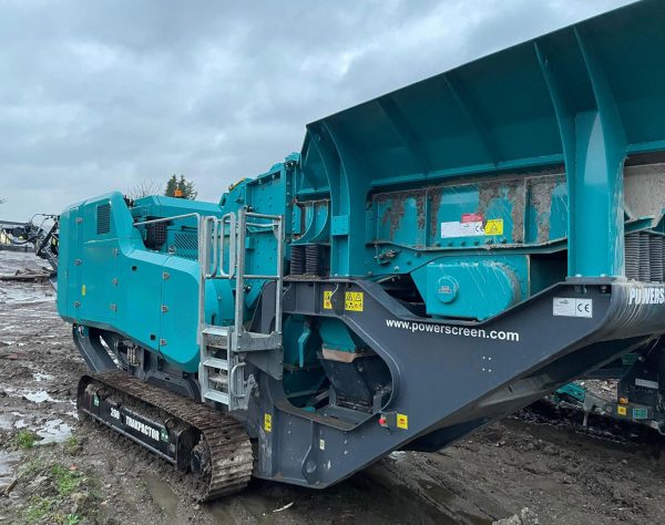 Powerscreen Trakpactor 260 Impact Crusher