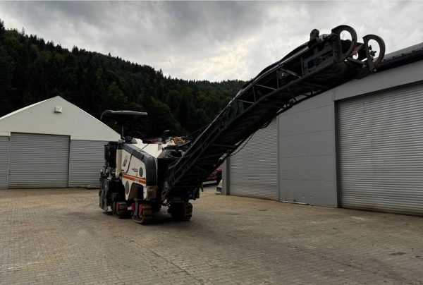 Wirtgen W 130 F Road Planer