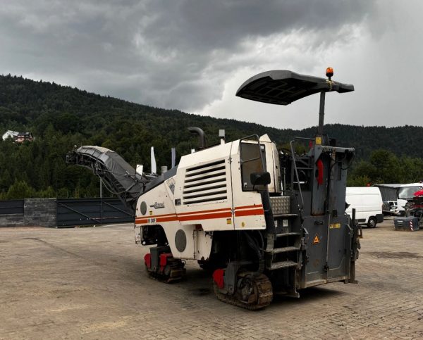 Wirtgen W 130 F Road Planer