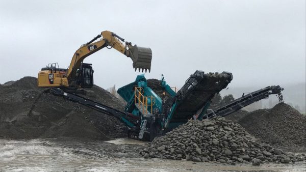 Powerscreen Warrior 1400XE Scalping Screen