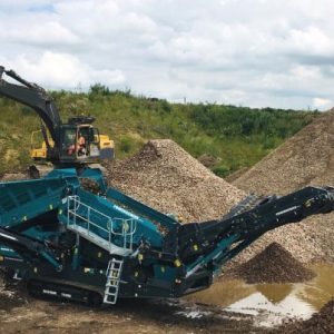 Powerscreen Warrior 1400XE Scalping Screen