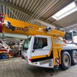 Demag AC 100-4L Mobile Crane