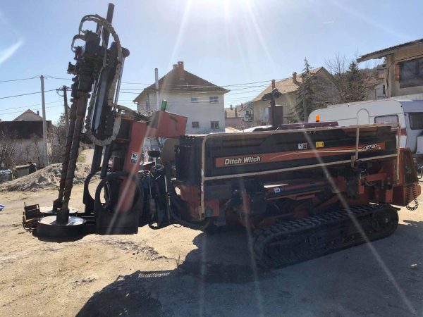 Ditch Witch JT2720 All Terrain Directional Drill