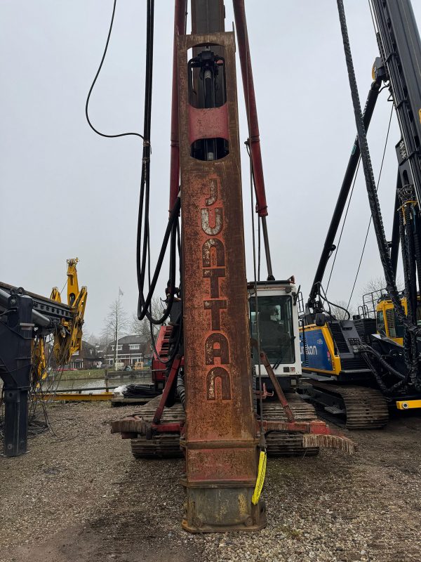 Junttan PM20 VLC Hammer Piling Rig