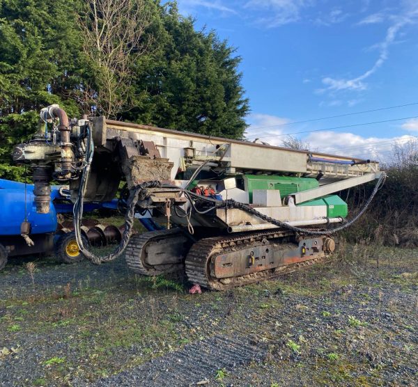 Llamada P90TT CFA Piling Rig