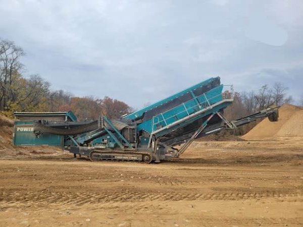 Powerscreen Chieftain 2200 Incline Screen