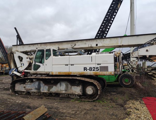 Soilmec R-825 Rotary/CFA Piling Rig