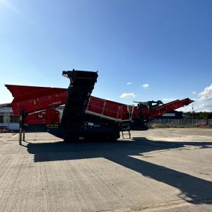 Terex Finlay 883+ Scalping Screen