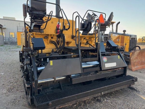 Caterpillar AP1055E Paver