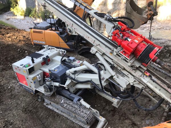 Comacchio MC 15 Micro Piling Rig