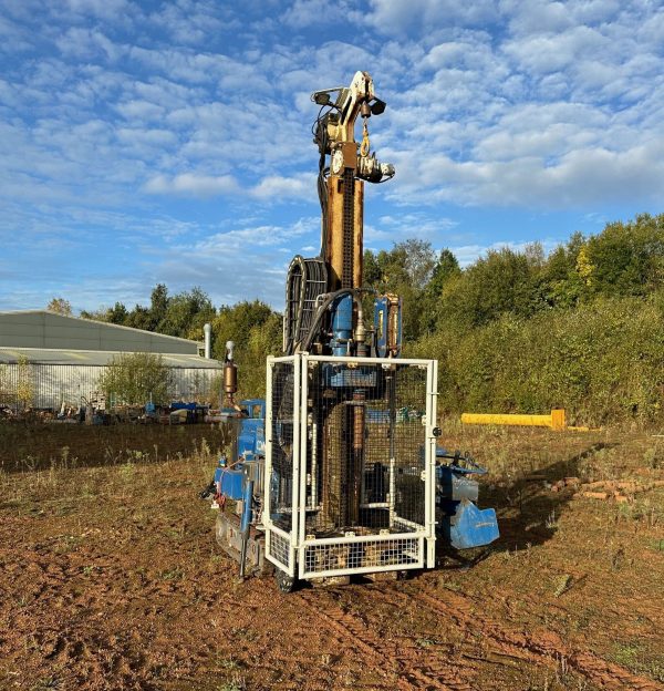 Comacchio MC 305 Geotechnical Drill Rig/Micro Piling Rig