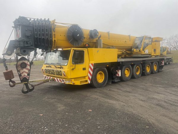 Grove GMK 5275 Mobile Crane