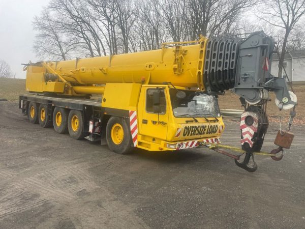 Grove GMK 5275 Mobile Crane