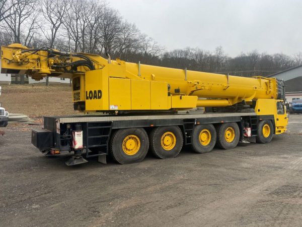 Grove GMK 5275 Mobile Crane