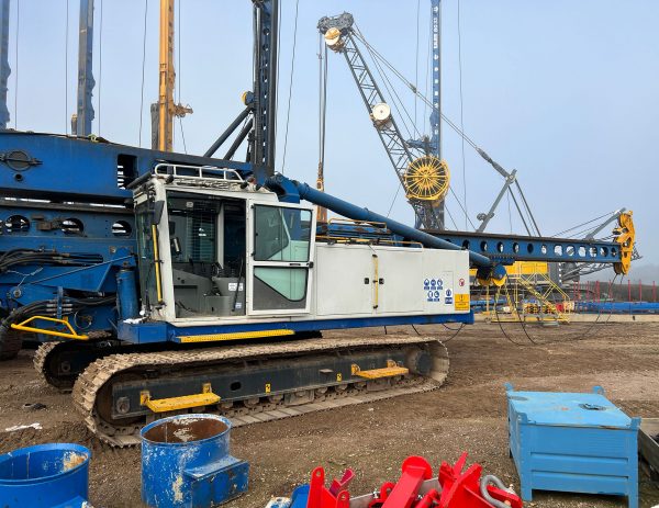 Junttan PM-20 Hammer Piling Rig