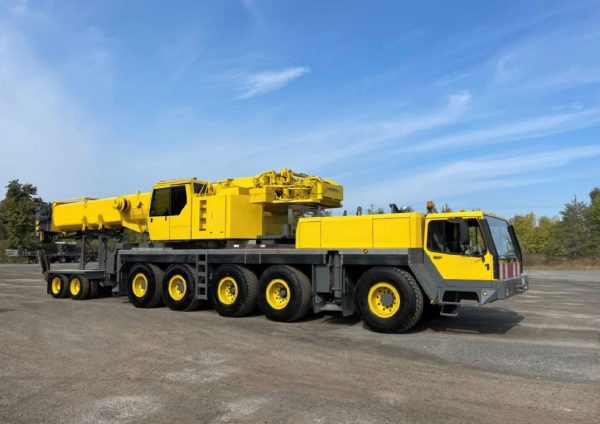 Liebherr LTM 1120-1 Mobile Crane