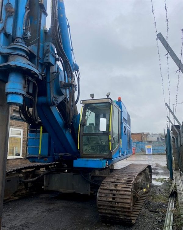 RTG RG21T Vibratory Piling Rig