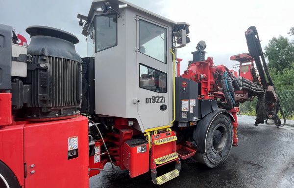 Sandvik DT922i Underground Rock Drill